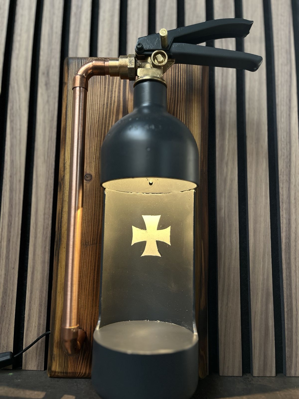 Feuerlöscher-Lampe